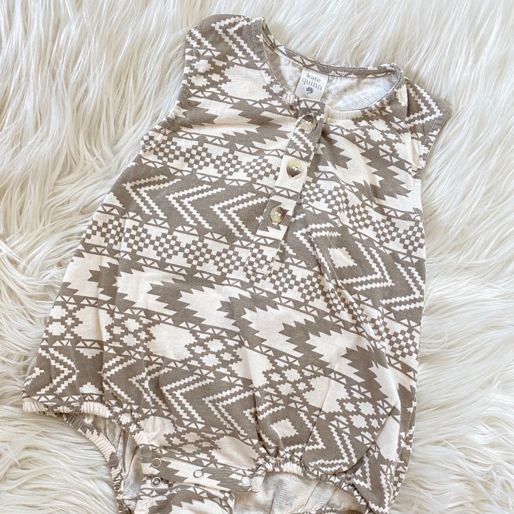 Kate Quinn Henley Bubble